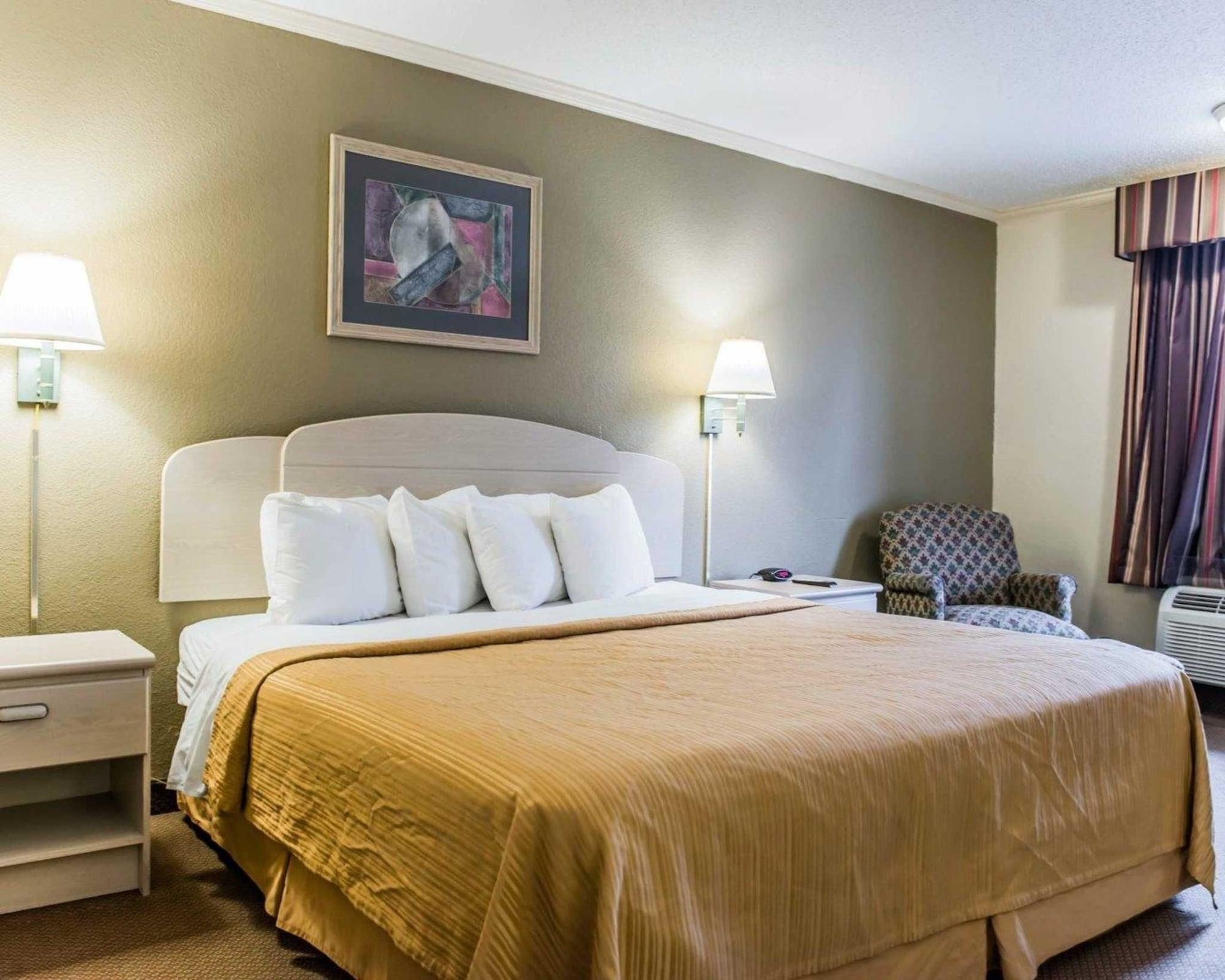 Quality Inn Tallahassee Near University Εξωτερικό φωτογραφία