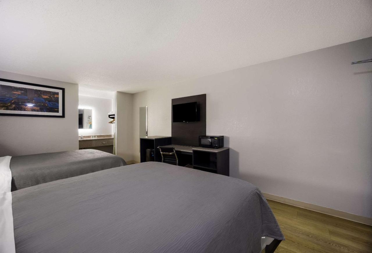 Quality Inn Tallahassee Near University Εξωτερικό φωτογραφία