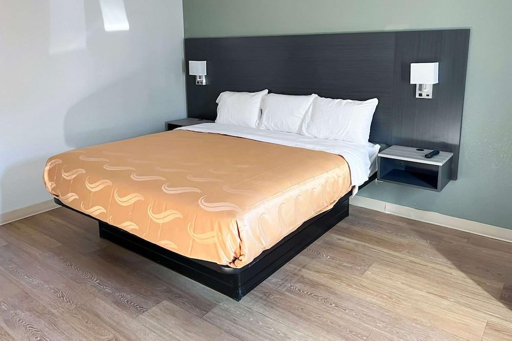 Quality Inn Tallahassee Near University Εξωτερικό φωτογραφία