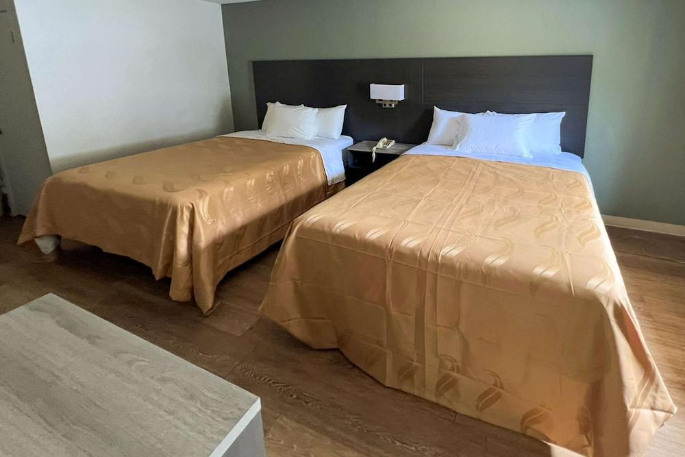 Quality Inn Tallahassee Near University Εξωτερικό φωτογραφία