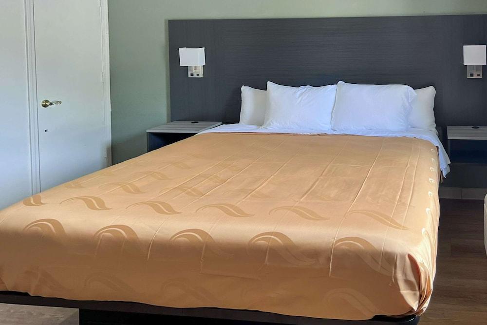 Quality Inn Tallahassee Near University Εξωτερικό φωτογραφία