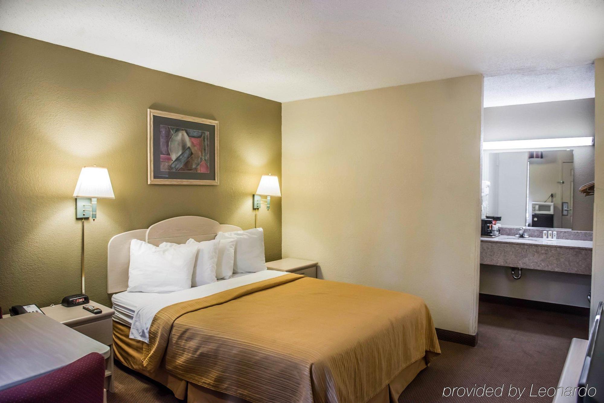 Quality Inn Tallahassee Near University Εξωτερικό φωτογραφία