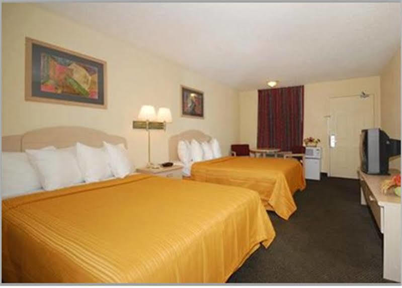 Quality Inn Tallahassee Near University Εξωτερικό φωτογραφία